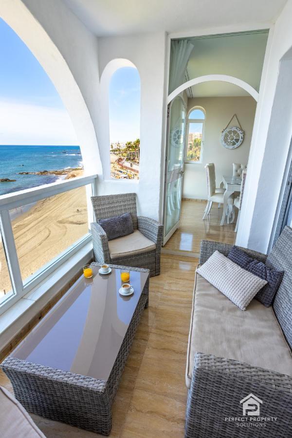 Apartment Aguamarina On The Beach Front Malaga Exterior photo