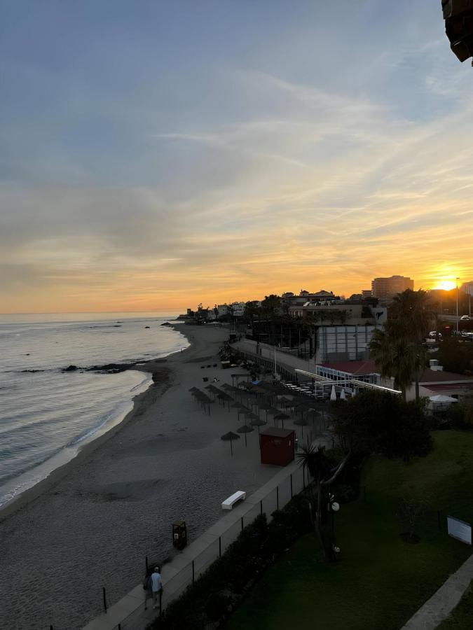 Apartment Aguamarina On The Beach Front Malaga Exterior photo